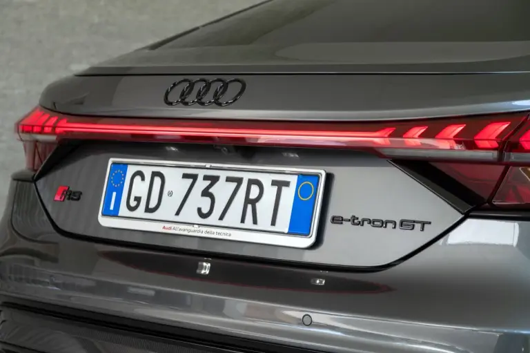 Audi RS e-tron GT - Prova su Strada  - 28