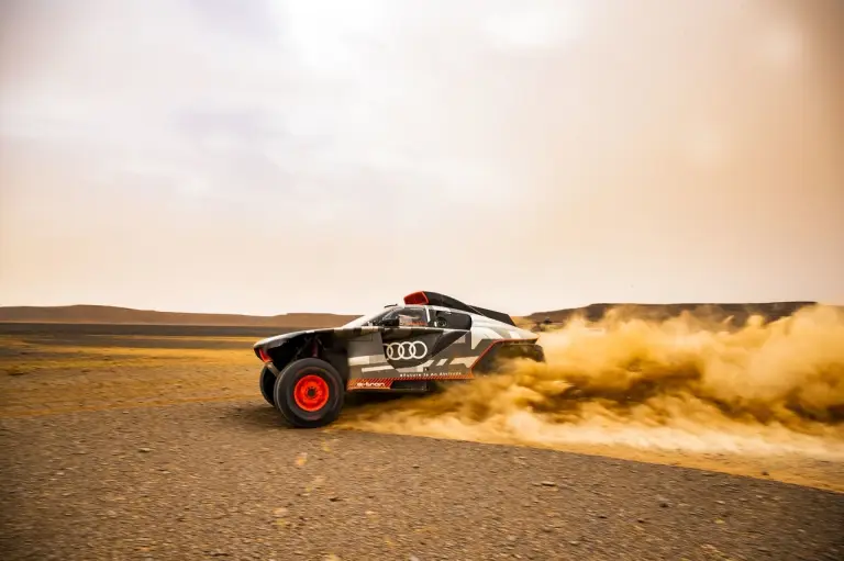 Audi RS Q e-tron - test Marocco - 6