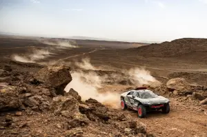 Audi RS Q e-tron - test Marocco - 12