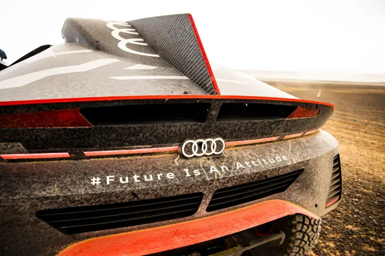 Audi RS Q e-tron - test Marocco - 7