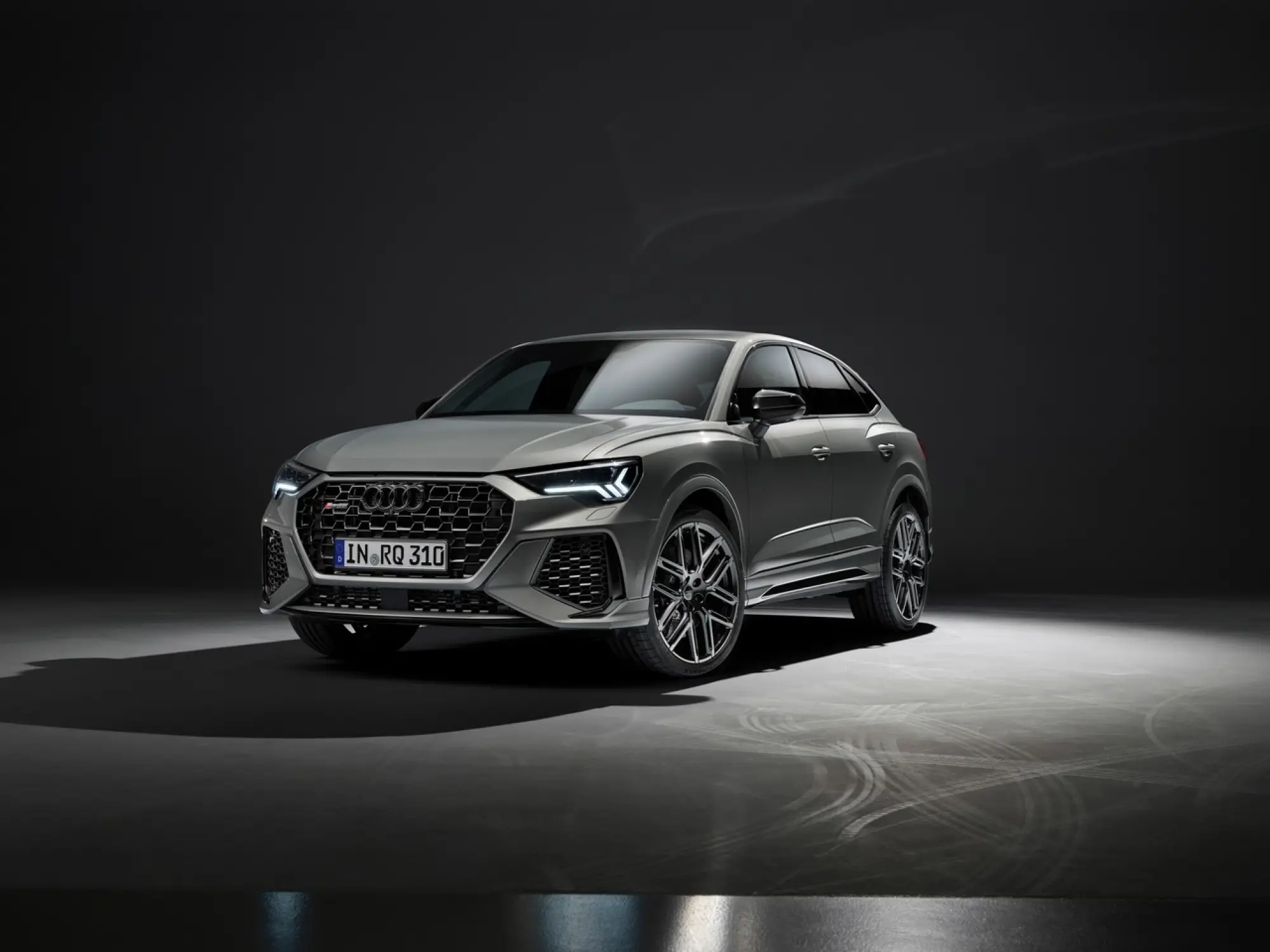 Audi RS Q3 Edition 10 Years - Foto - 29