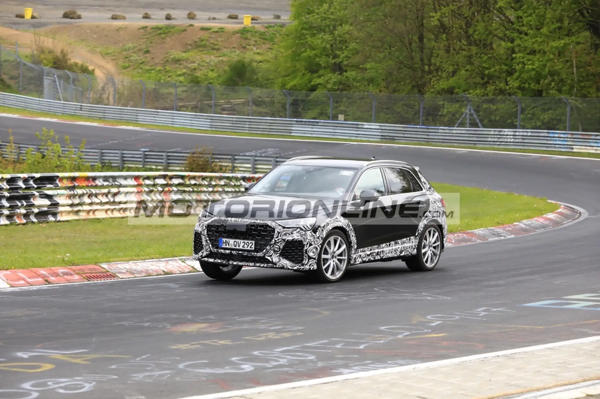 Audi RS Q3 - Foto spia 7-5-2019 - 9