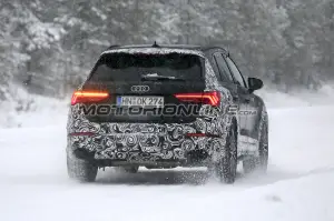 Audi RS Q3 MY 2019 foto spia 5 dicembre 2018 - 11