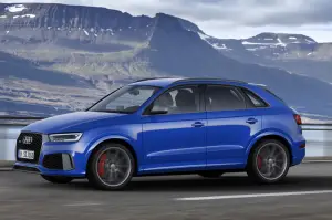 Audi RS Q3 performance