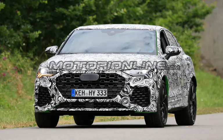 Audi RS Q3 Sportback - Foto spia 23-07-2019 - 1