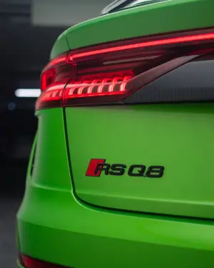 Audi RS Q8 Java Green - 3