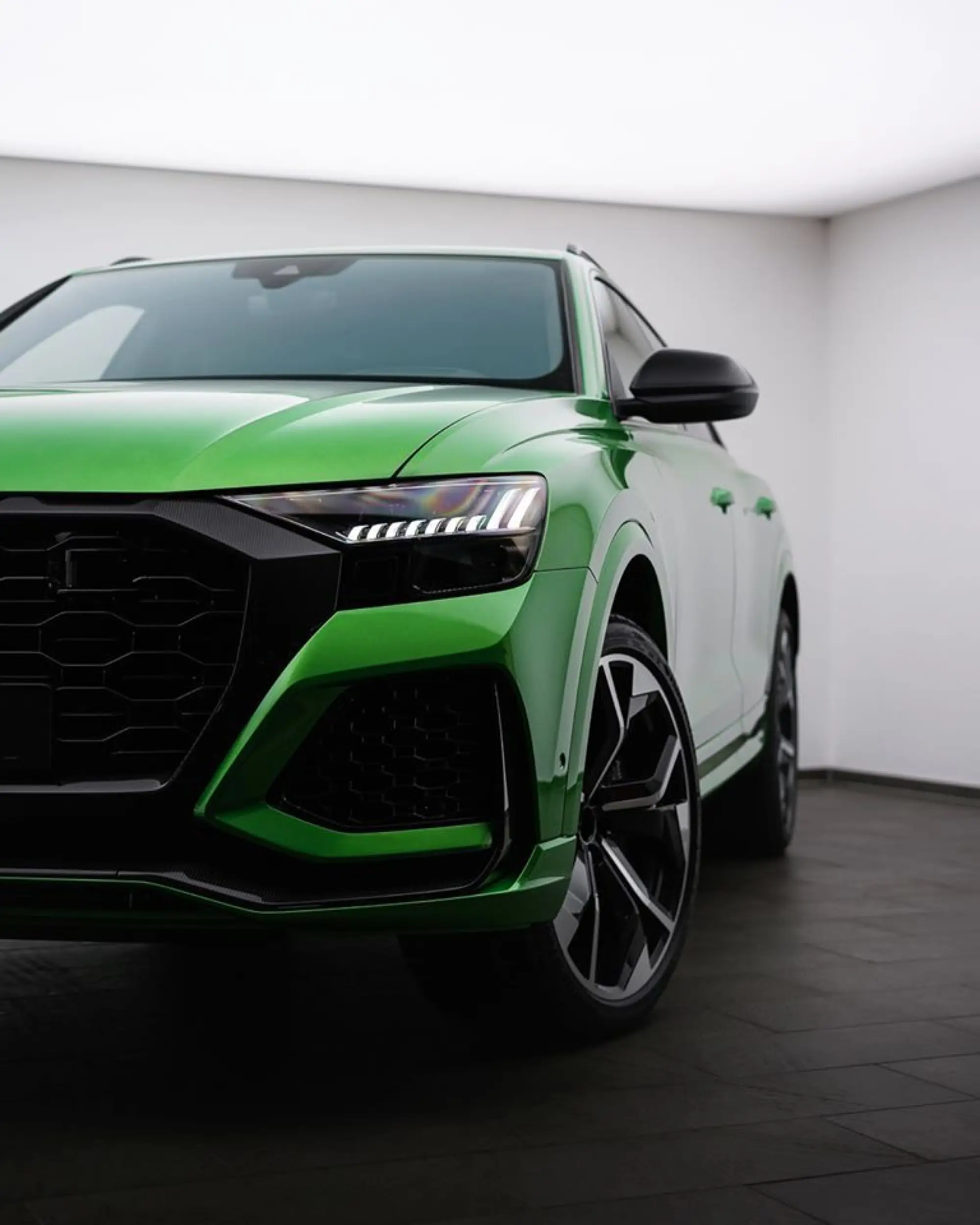Audi RS Q8 Java Green - 2