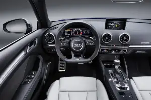 Audi RS3 2017 - 15