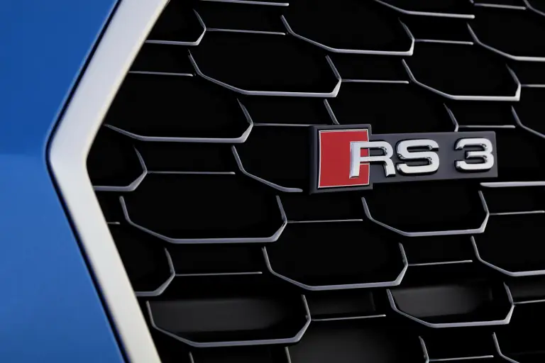 Audi RS3 2017 - 17