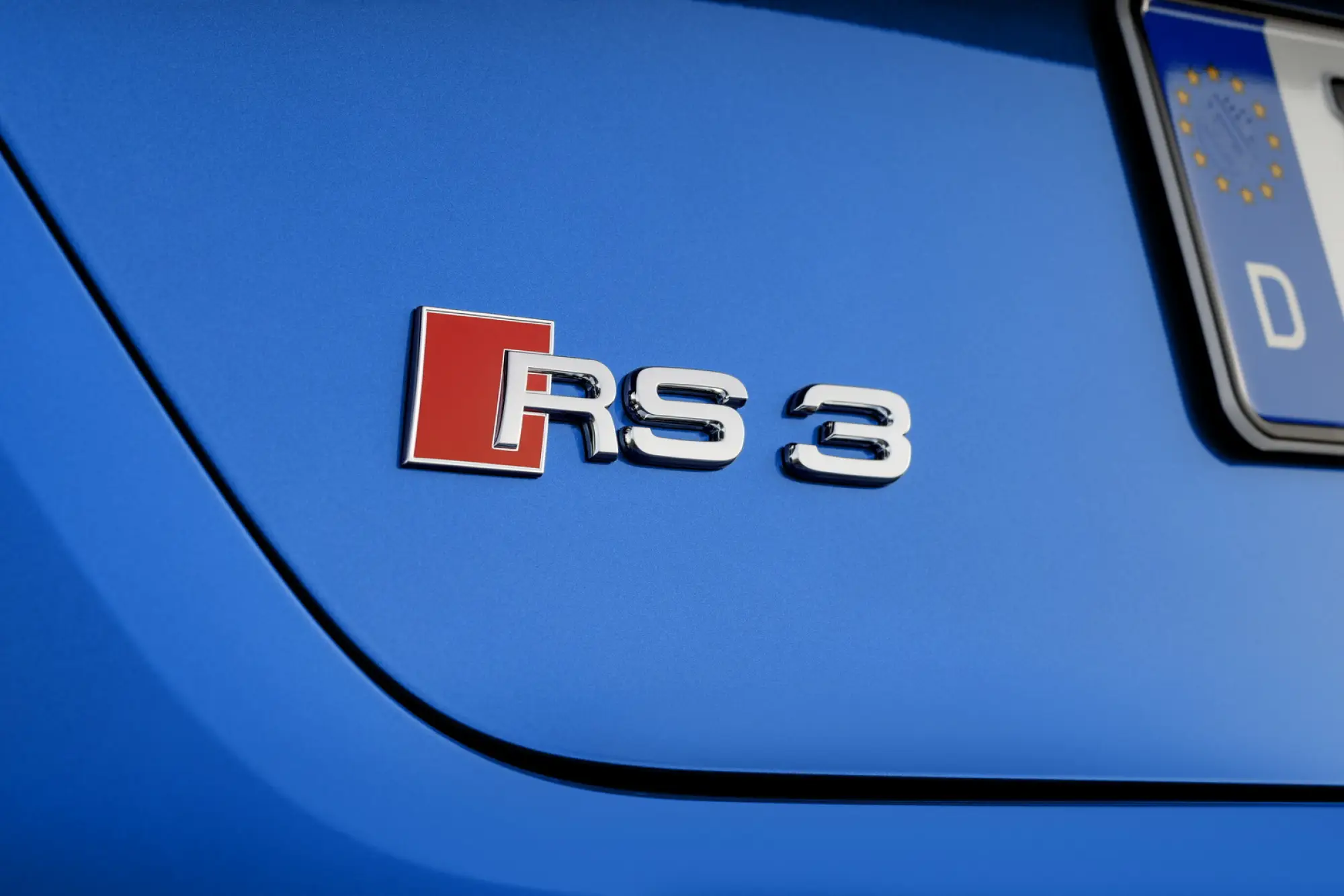 Audi RS3 2017 - 18