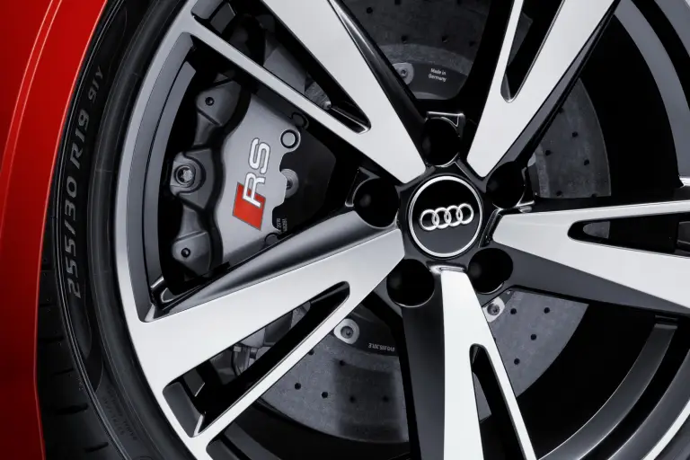 Audi RS3 2017 - 32