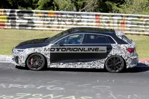 Audi RS3  - Foto spia 21-4-2020