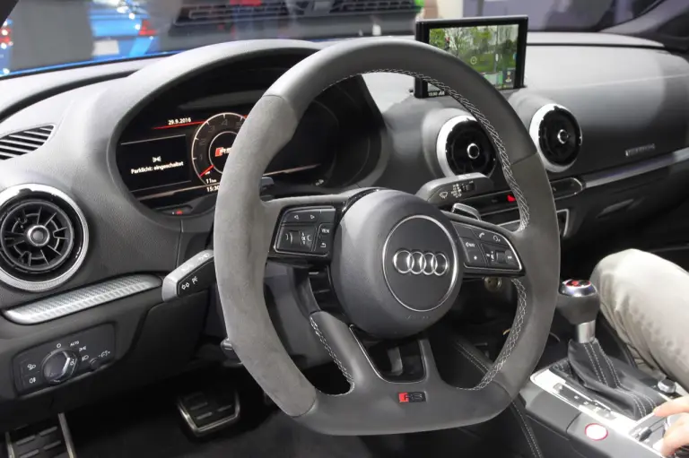Audi RS3 - Salone di Parigi 2016 - 1