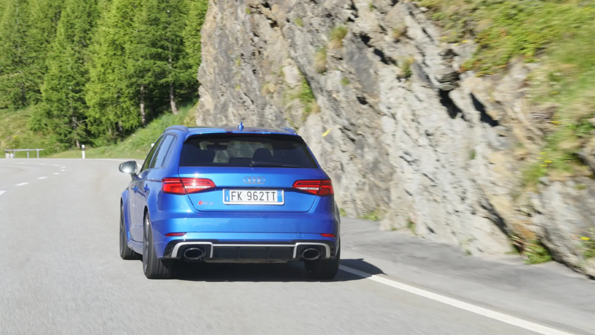 Audi RS3 Sportback - prova su strada 2018 - 37