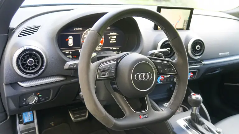 Audi RS3 Sportback - prova su strada 2018 - 90