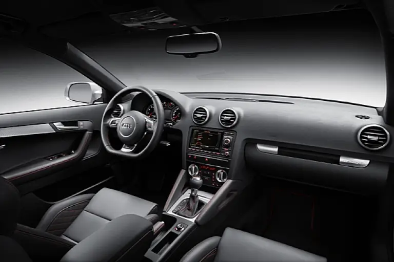Audi RS3 Sportback - 13