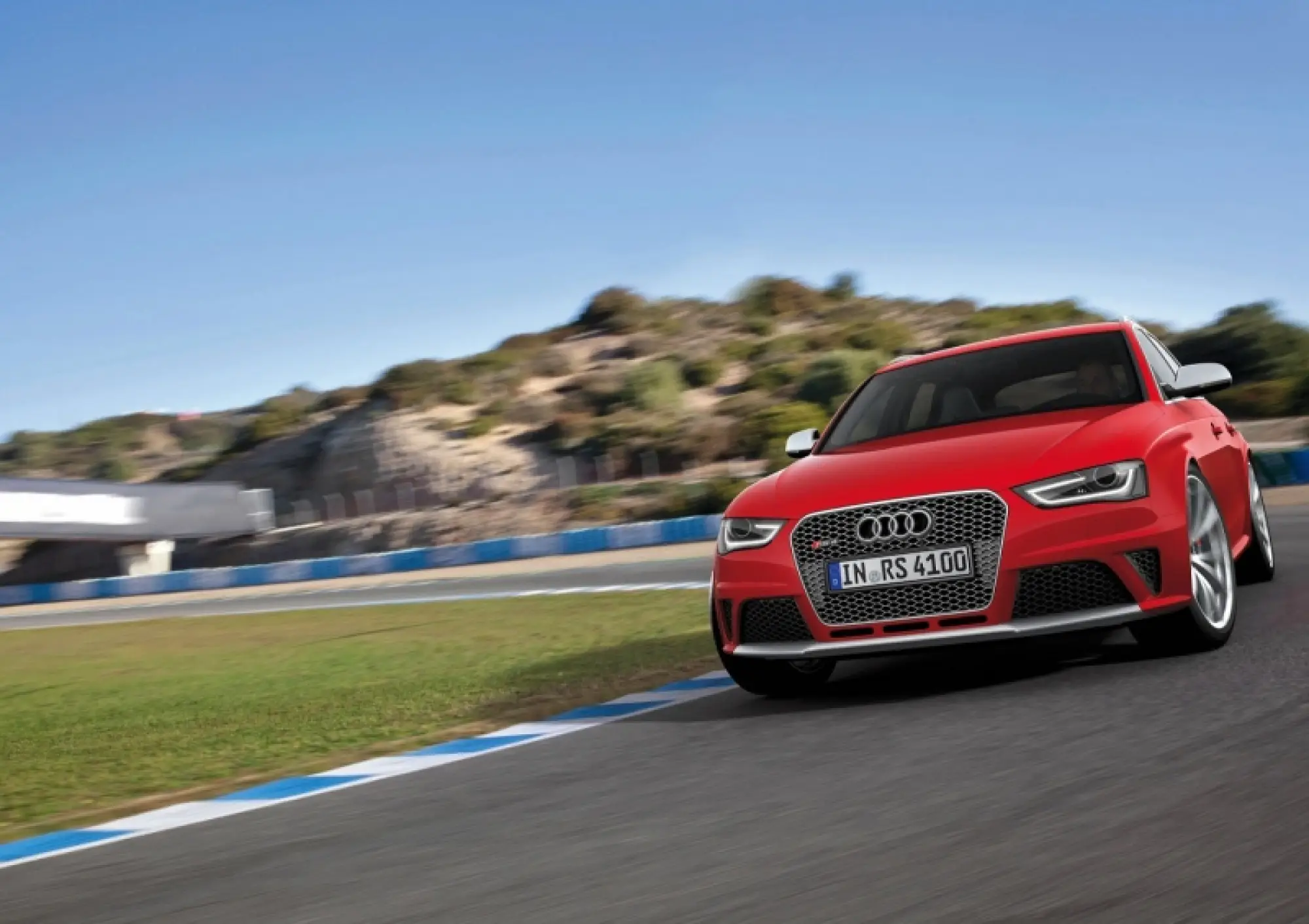 Audi RS4 Avant 2012 nuove immagini - 16