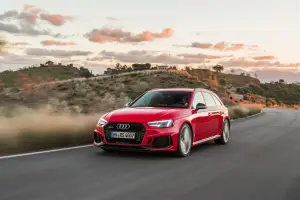 Audi RS4 Avant 2018 - 46