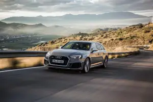 Audi RS4 Avant 2018 - 58