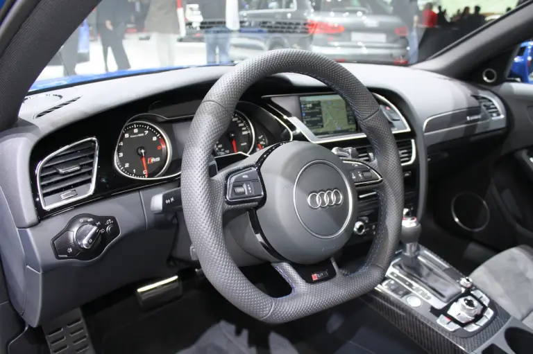 AUDI RS4 Avant Nogaro - Salone di Ginevra 2014 - 11