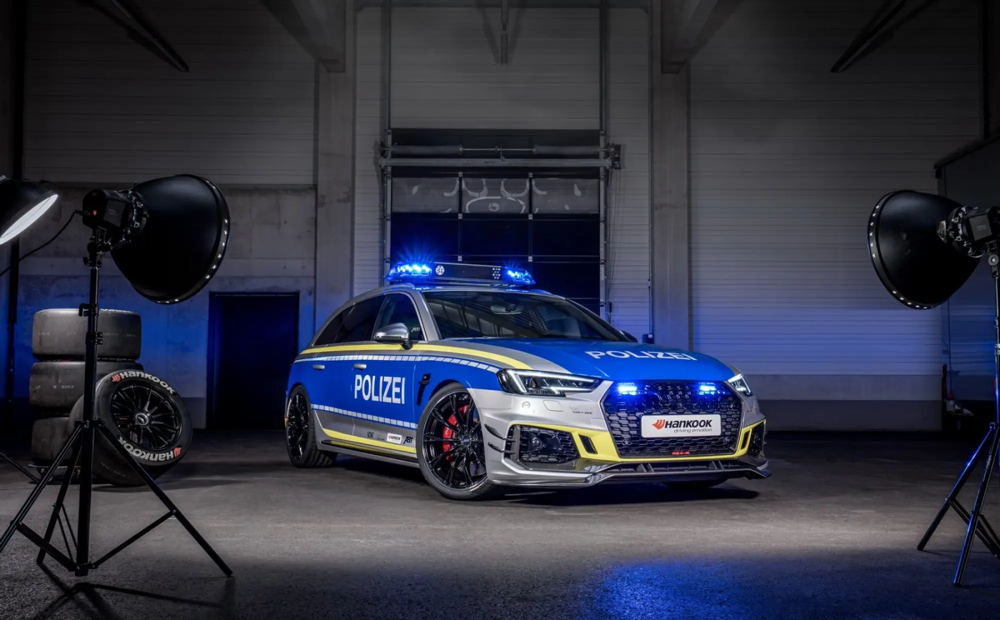 Audi RS4 Avant - Polizia - ABT - 11