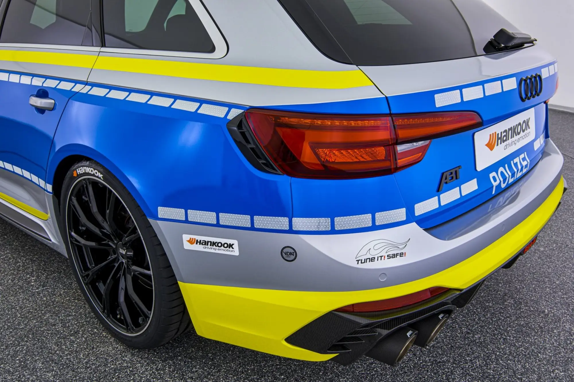 Audi RS4 Avant - Polizia - ABT - 15