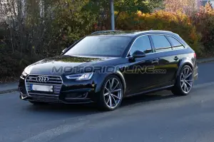Audi RS4 MY 2017 - Foto spia muletto 29-10-2015 - 2