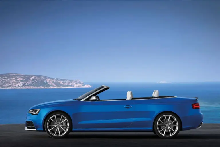 Audi RS5 Cabriolet - 5