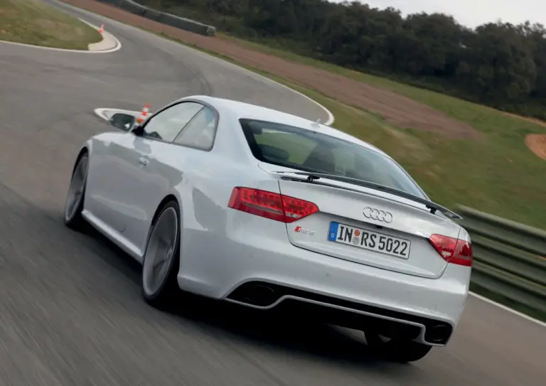 Audi RS5 Coupé - 8