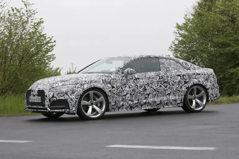 Audi RS5 - foto spia (maggio 2016) - 5