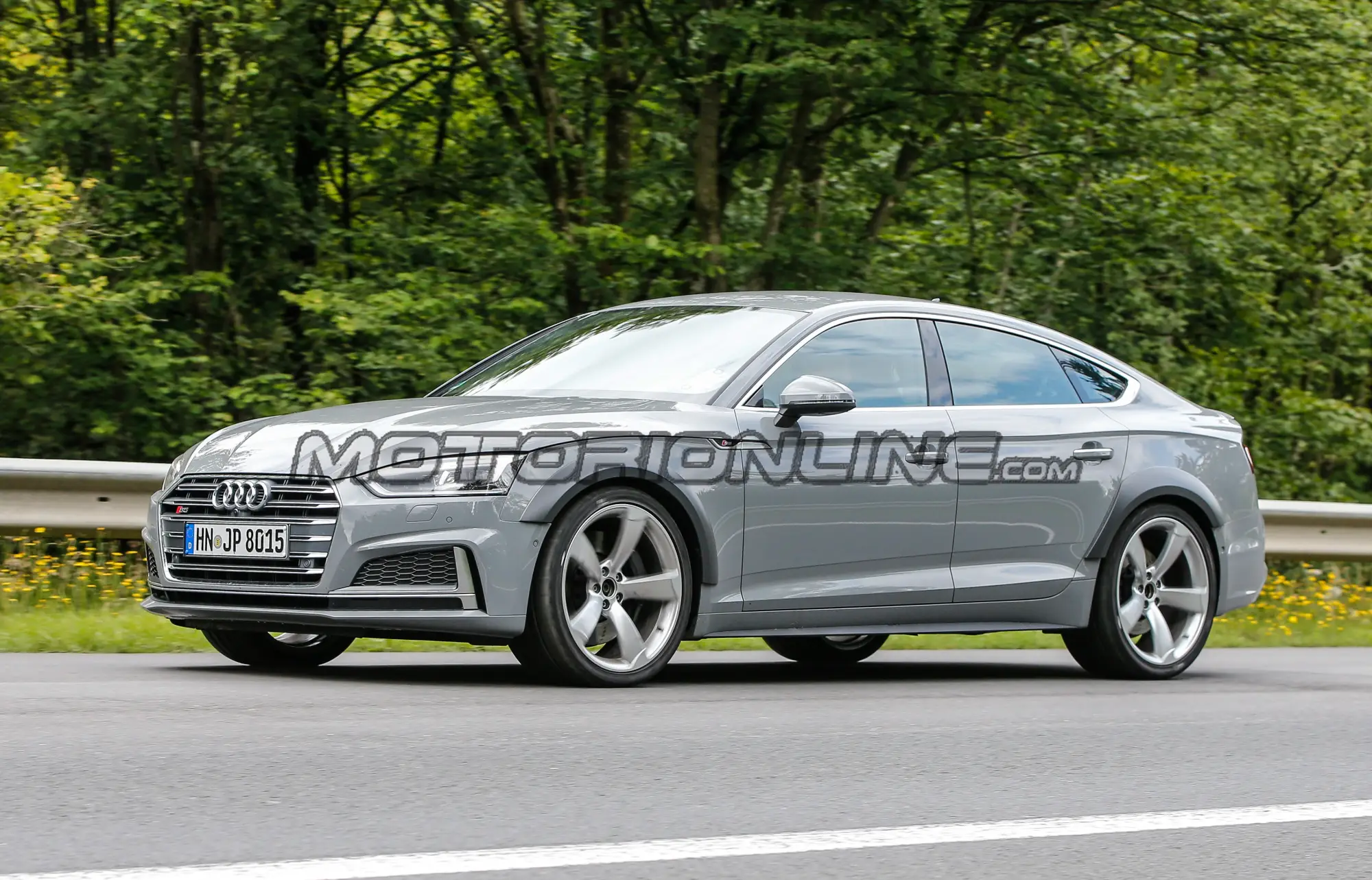 Audi RS5 Sportback MY 2018 - Foto spia 01-08-2017 - 3