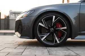 Audi RS6 prova su strada 2021 - 38