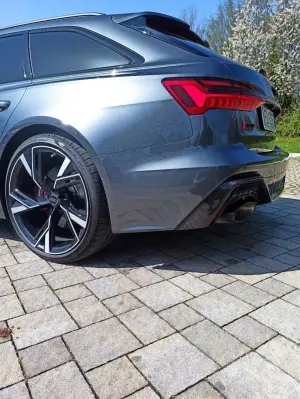 Audi RS6 prova su strada 2021