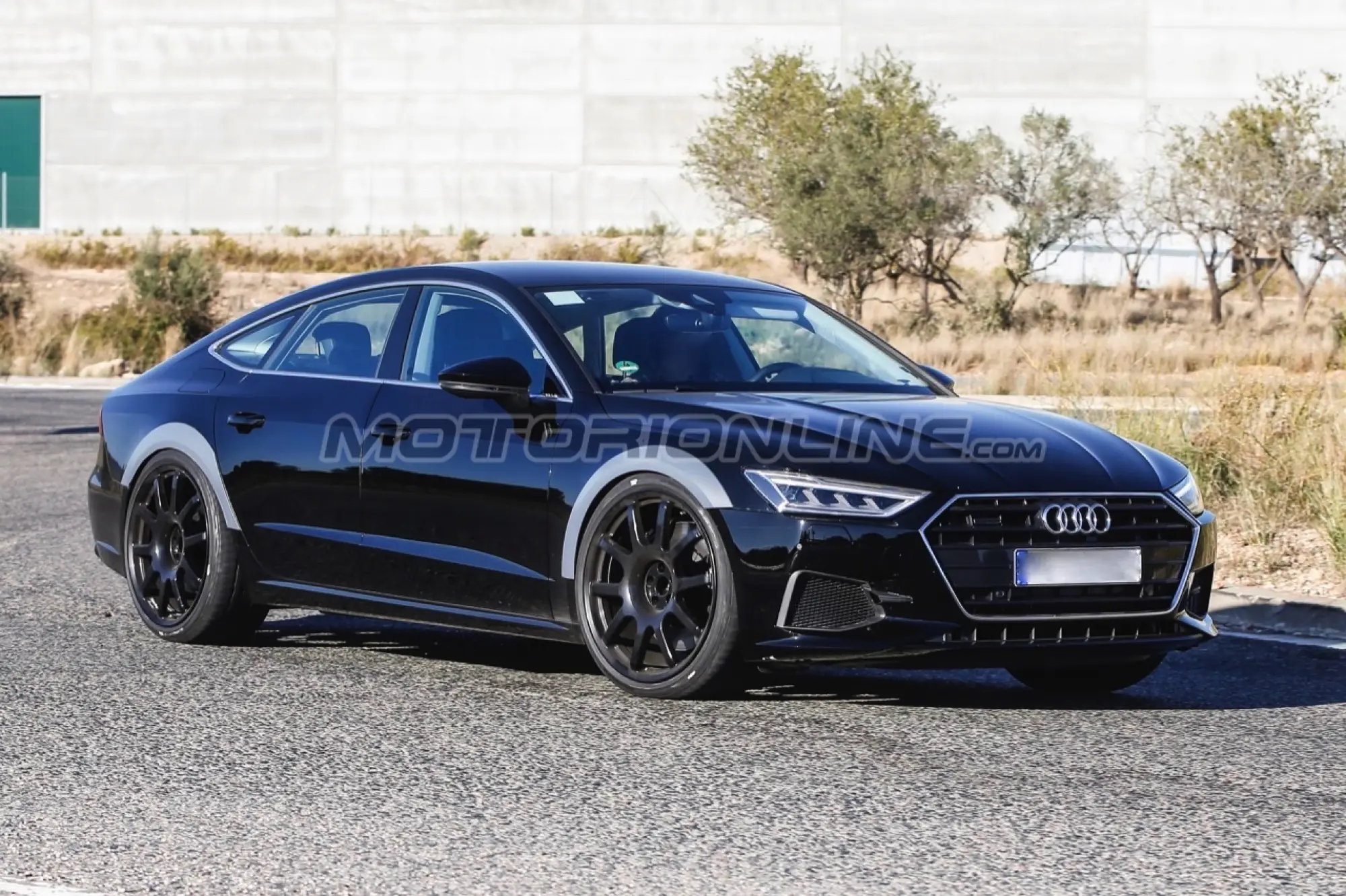 Audi RS7 Sportback 2019 muletto - Foto spia 24-11-2017 - 4