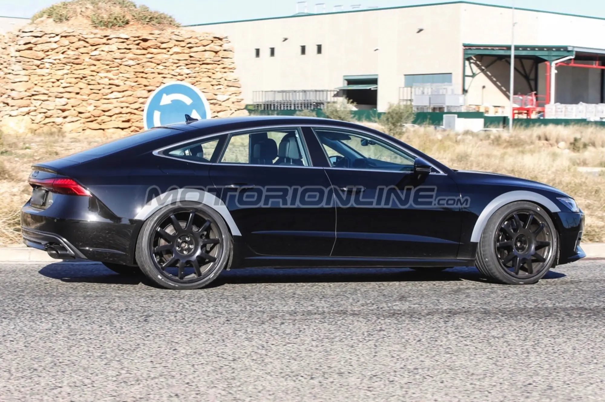 Audi RS7 Sportback 2019 muletto - Foto spia 24-11-2017 - 8