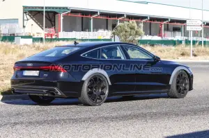 Audi RS7 Sportback 2019 muletto - Foto spia 24-11-2017