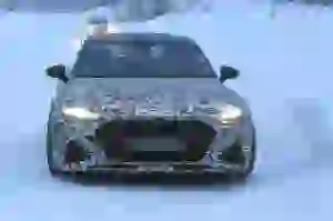 Audi RS7 Sportback - Foto spia 11-12-2018 - 1