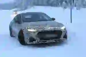 Audi RS7 Sportback - Foto spia 11-12-2018 - 2