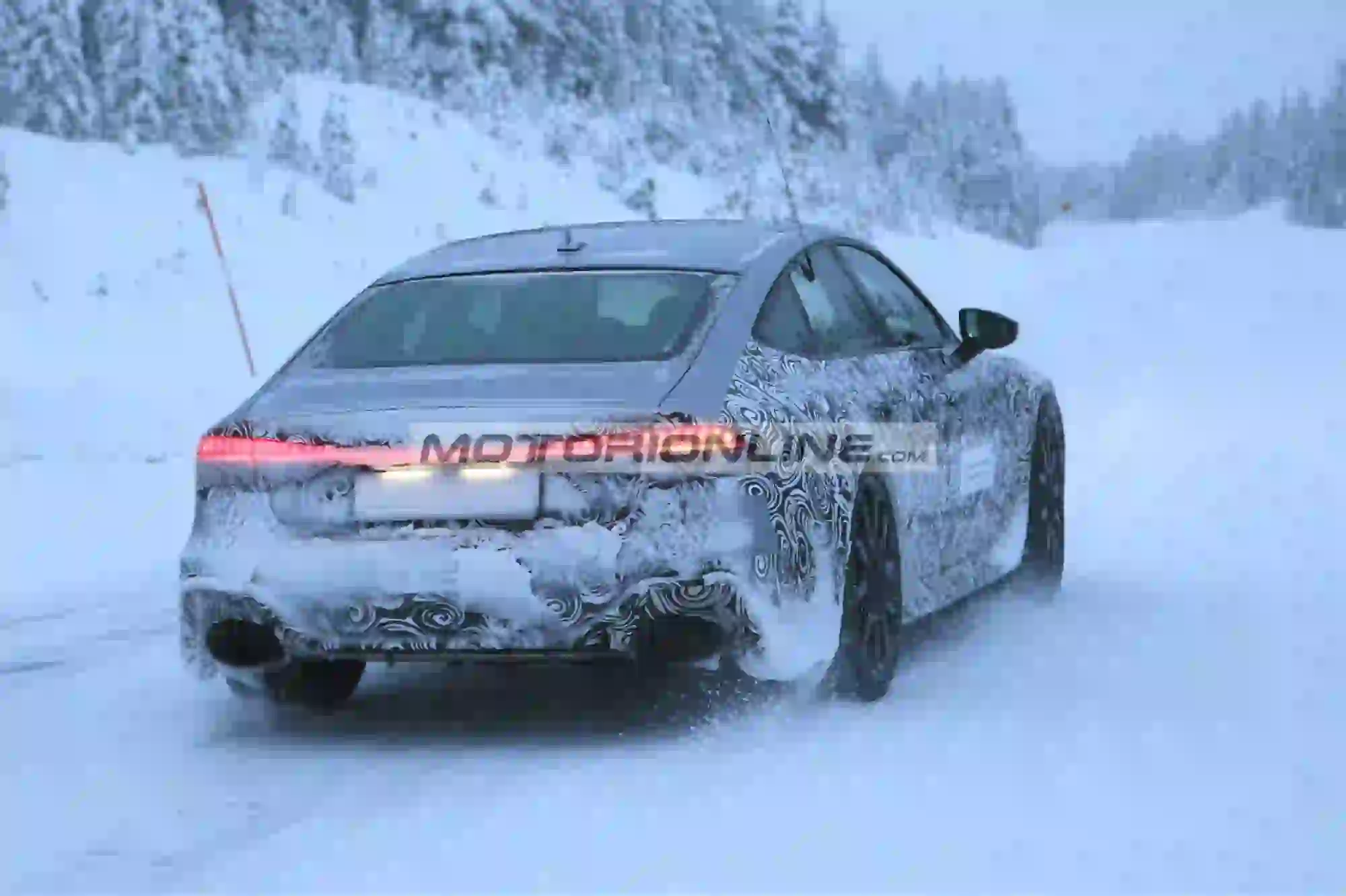 Audi RS7 Sportback - Foto spia 11-12-2018 - 8