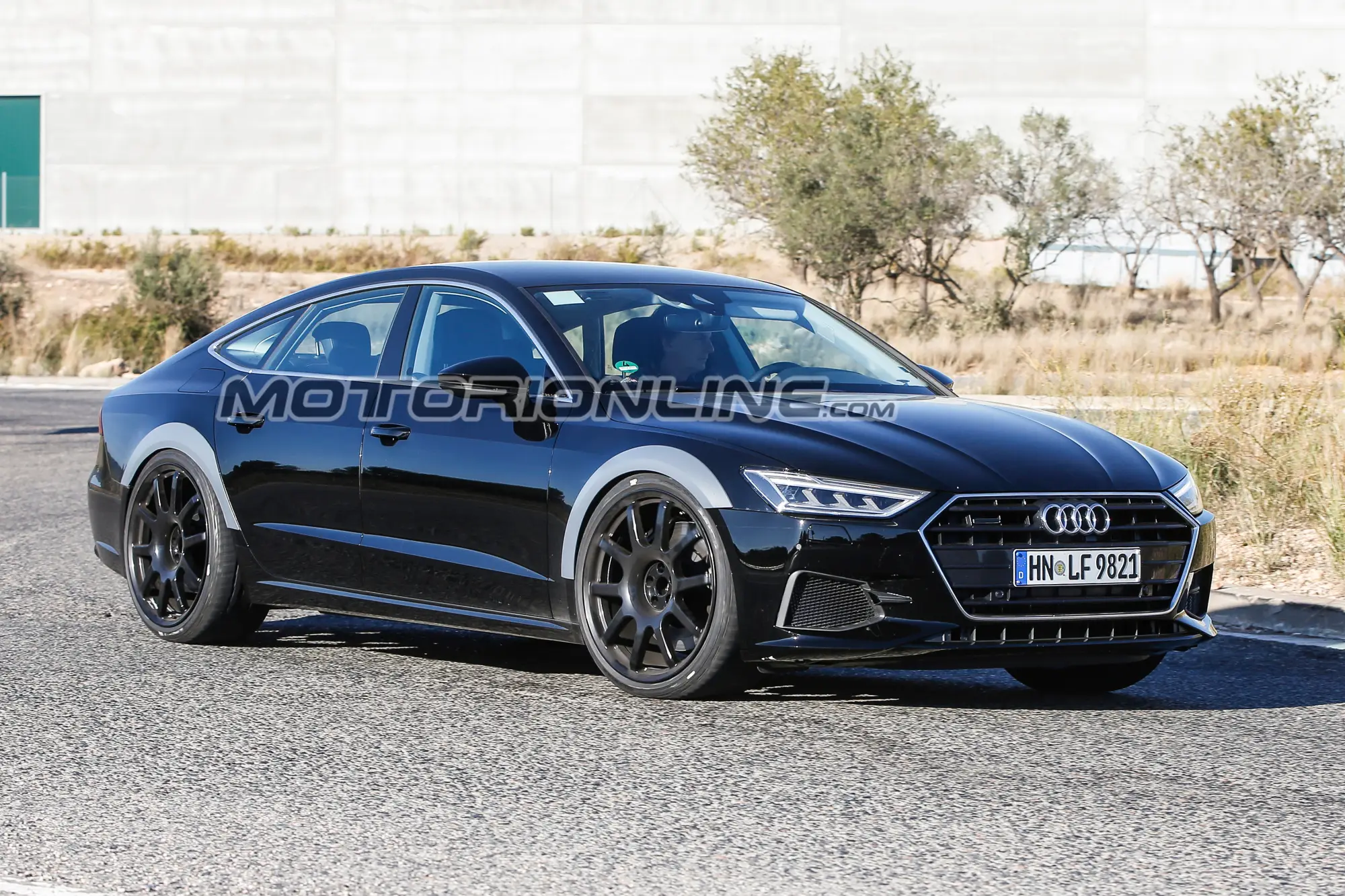 Audi RS7 Sportback foto spia 4 maggio 2018 - 4