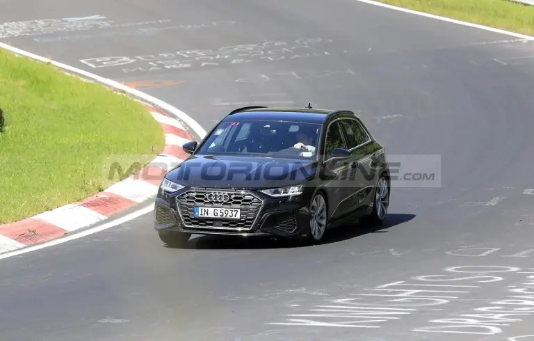 Audi S3 2020 - Foto spia 24-06-2020 - 14
