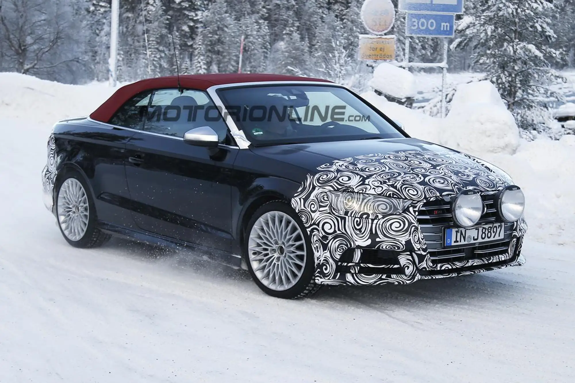 Audi S3 Cabrio MY 2017 - Foto spia 19-02-2016 - 3