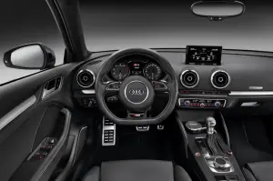 Audi S3 Sportback 2013 - 23