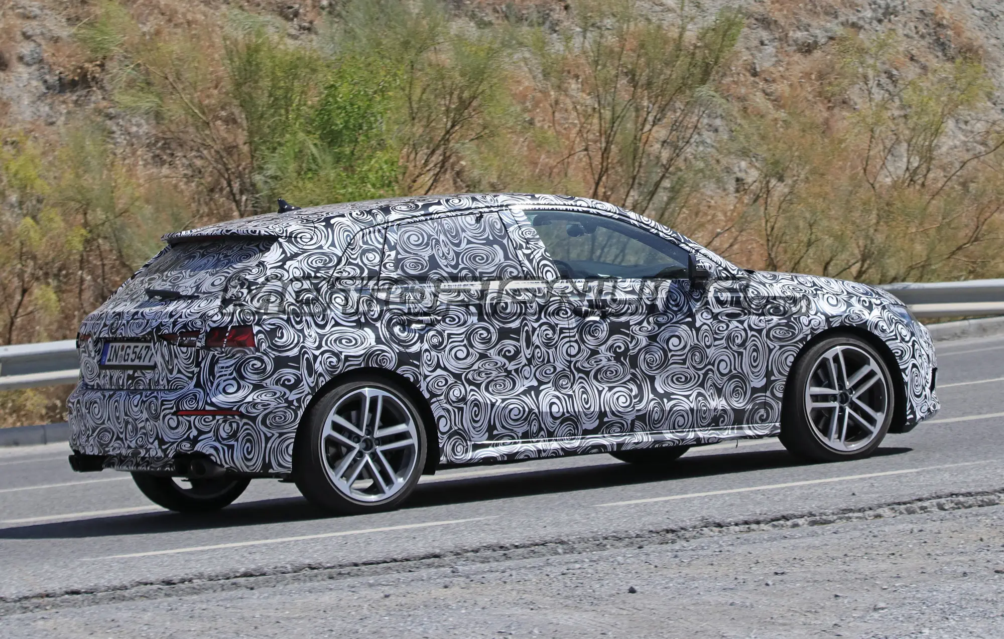 Audi S3 Sportback 2020 - Foto spia 09-07-2019 - 8