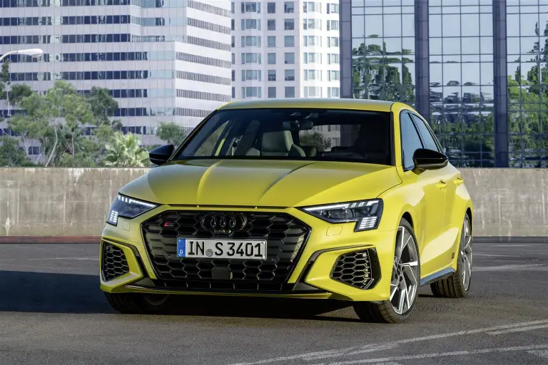 Audi S3 Sportback e S3 Sedan 2020 - 17