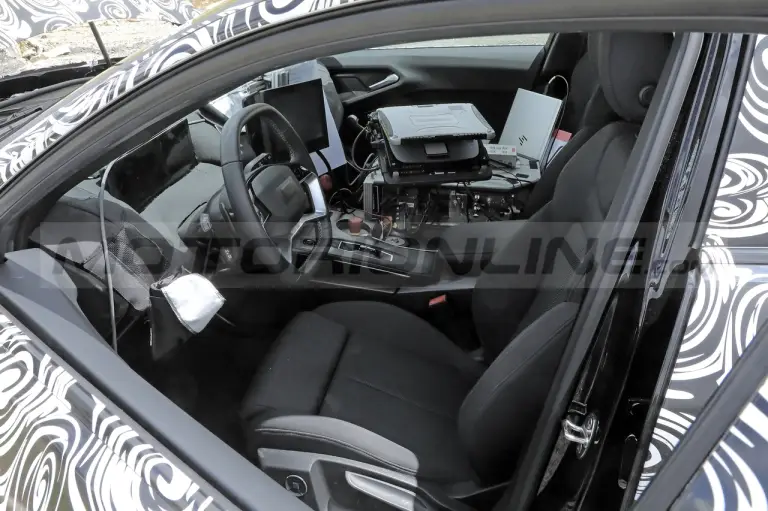 Audi S4 Avant 2024 - Foto Spia 08-06-2022 - 17
