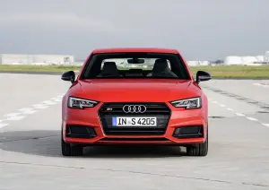 Audi S4 e S4 Avant MY 2016