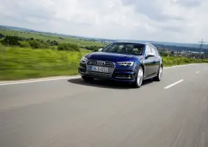 Audi S4 e S4 Avant MY 2016