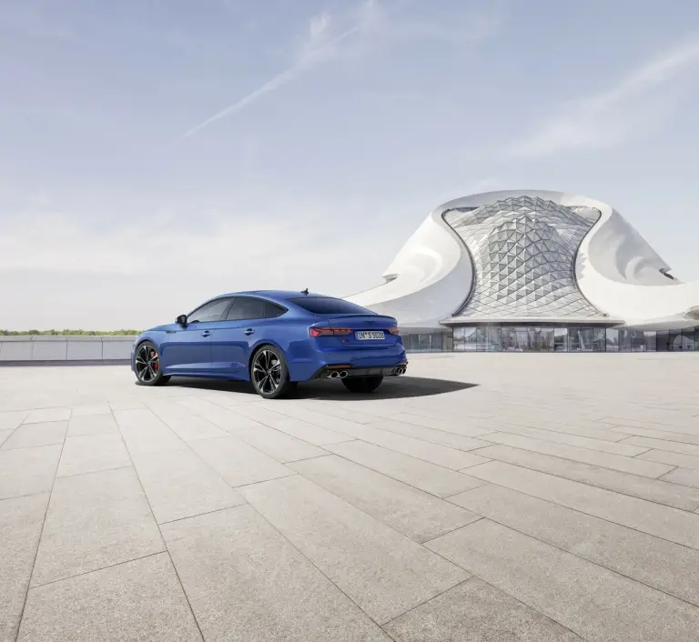 Audi S4 ed S5 Black Edition e Black Edition Pro - Foto - 6