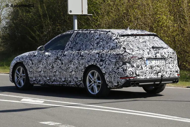 Audi S4 Sedan e S4 Avant 2017 - Foto spia 22-04-2015 - 7